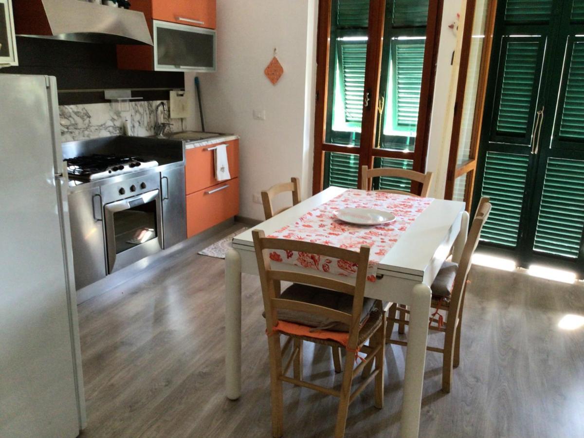Ca' Mari Apartment Ameglia Ngoại thất bức ảnh